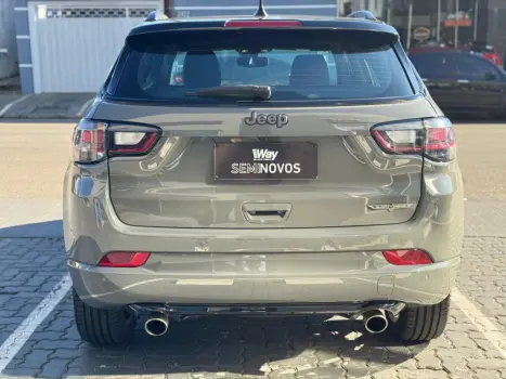 JEEP Compass 2.0 16V 4P HURRICANE 4 TURBO BLACKHAWK AUTOM�TICO AT9, Foto 5