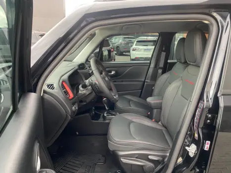 JEEP Renegade 1.3 16V 4P FLEX T270 TRAILHAWK 4X4 TURBO AUTOMTICO, Foto 10