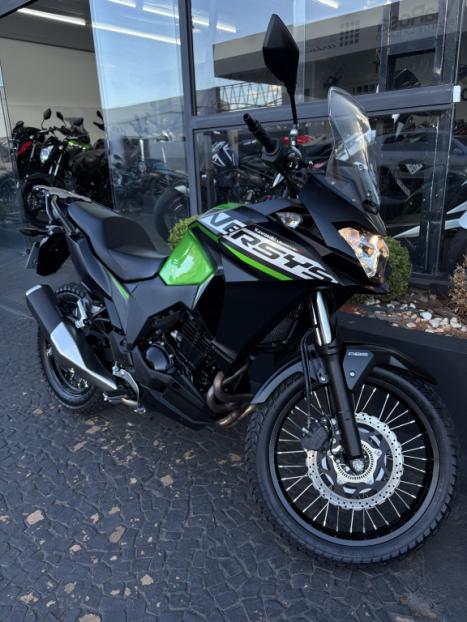 KAWASAKI Versys 300 X ABS, Foto 3