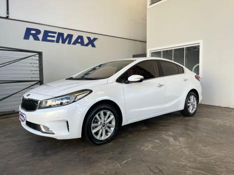 KIA Cerato Sedan 1.6 16V 4P SX, Foto 4