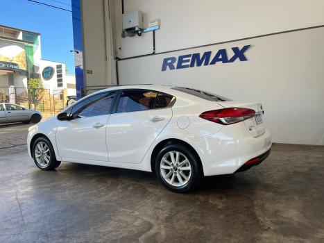 KIA Cerato Sedan 1.6 16V 4P SX, Foto 6