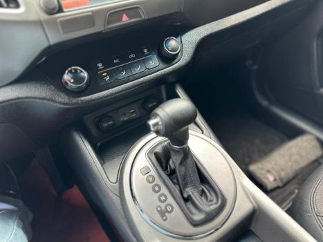 KIA Sportage 2.0 16V 4P LX, Foto 16