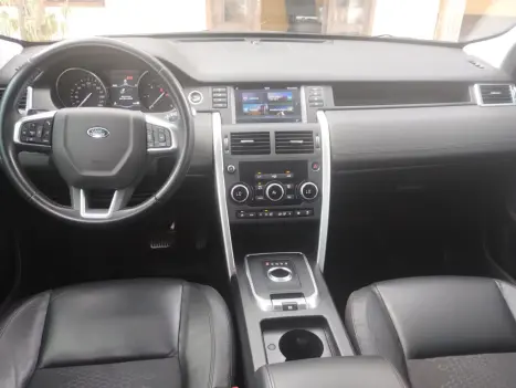 LAND ROVER Discovery Sport 2.0 16V 4P D200 SE TURBO DIESEL AUTOMÁTICO 7 LUGARES, Foto 7 LAND ROVER Discovery Sport 2.0 16V 4P D200 SE TURBO DIESEL AUTOMÁTICO 7 LUGARES, Foto 7