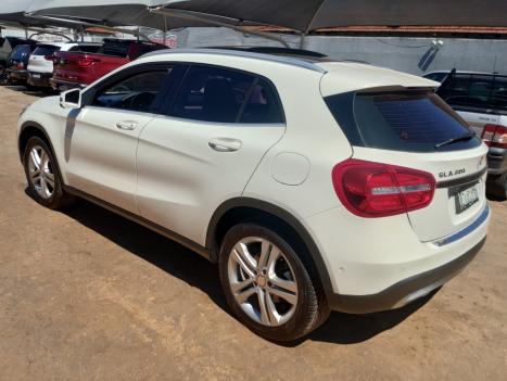 MERCEDES-BENZ GLA 200 1.6 16V 4P FLEX CGI ENDURO TURBO AUTOMTICO, Foto 5