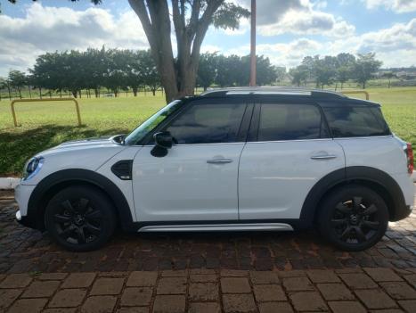 MINI Countryman 1.5 12V 4P COOPER EXCLUSIVE TWINPOWER TURBO STEPTRONIC AUTOMTICO, Foto 2
