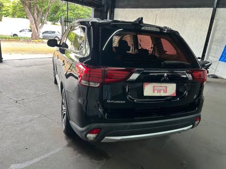 MITSUBISHI Outlander 2.0 16V 4P AUTOM�TICO, Foto 12