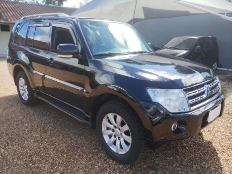 MITSUBISHI Pajero Full 3.2 16V 4P HPE 4X4 TURBO DIESEL AUTOM�TICO, Foto 3