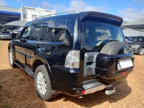 MITSUBISHI Pajero Full 3.2 16V 4P HPE 4X4 TURBO DIESEL AUTOM�TICO, Foto 4