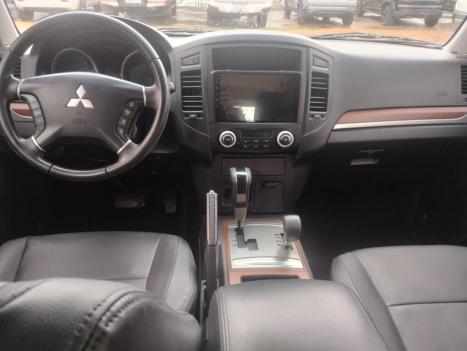 MITSUBISHI Pajero Full 3.2 16V 4P HPE 4X4 TURBO DIESEL AUTOM�TICO, Foto 8