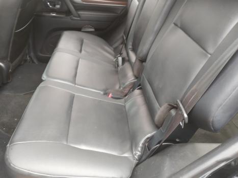 MITSUBISHI Pajero Full 3.2 16V 4P HPE 4X4 TURBO DIESEL AUTOM�TICO, Foto 10