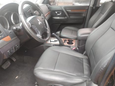 MITSUBISHI Pajero Full 3.2 16V 4P HPE 4X4 TURBO DIESEL AUTOM�TICO, Foto 12