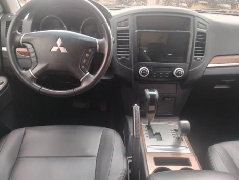 MITSUBISHI Pajero Full 3.2 16V 4P HPE 4X4 TURBO DIESEL AUTOM�TICO, Foto 13