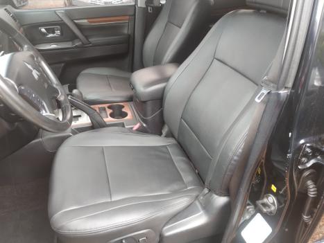 MITSUBISHI Pajero Full 3.2 16V 4P HPE 4X4 TURBO DIESEL AUTOM�TICO, Foto 14