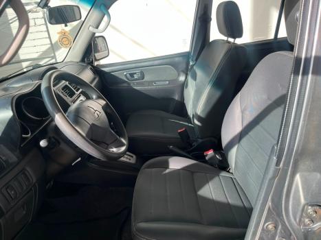 MITSUBISHI Pajero TR4 2.0 16V 4P, Foto 8