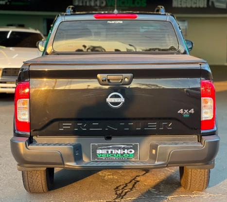 NISSAN Frontier 2.3 16V LE 4X4 CABINE DUPLA BI-TURBO DIESEL AUTOM�TICO, Foto 8