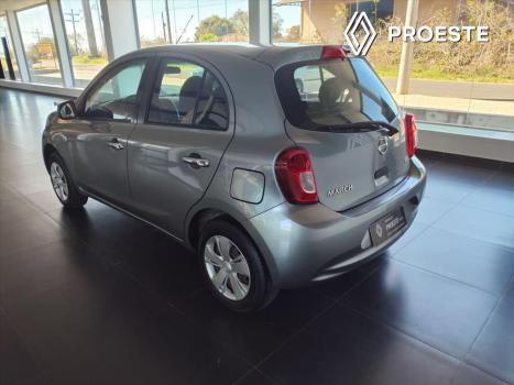 NISSAN March 1.6 16V 4P S FLEX, Foto 6