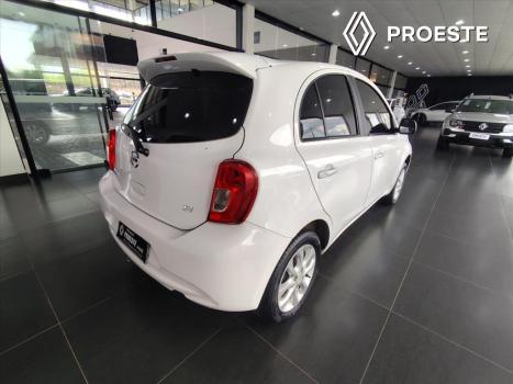 NISSAN March 1.6 16V 4P SV FLEX, Foto 4