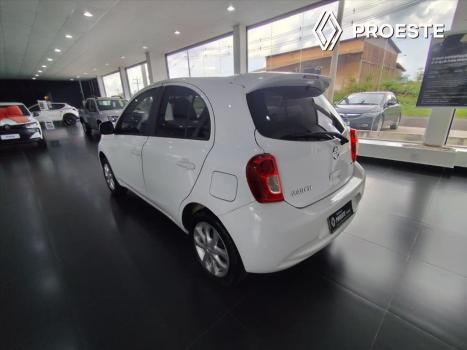 NISSAN March 1.6 16V 4P SV FLEX, Foto 6