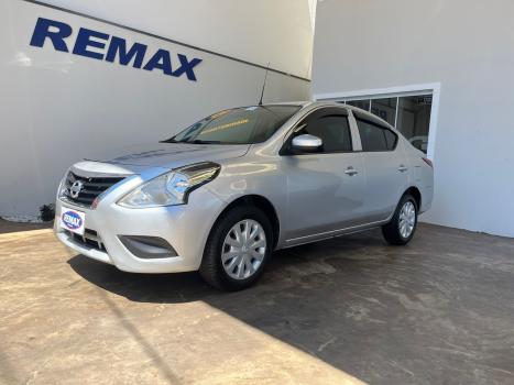 NISSAN Versa Sedan 1.0 4P FLEX, Foto 3