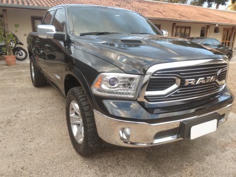 RAM 1500 5.7 V8 CLASSIC LARAMIE CABINE DUPLA 4X4 AUTOM�TICO, Foto 11