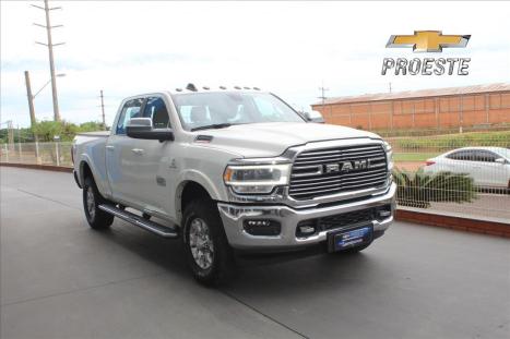 RAM 2500 6.7 I6 24V SLT CABINE DUPLA TURBO DIESEL LARAMIE 4X4 AUTOM�TICO, Foto 3
