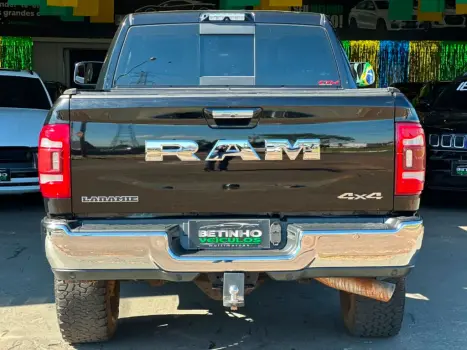 RAM 2500 6.7 I6 24V SLT CABINE DUPLA TURBO DIESEL LARAMIE 4X4 AUTOM�TICO, Foto 8