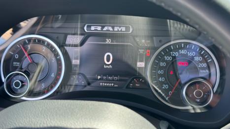 RAM 3500 6.7 I6 LARAMIE NIGHT EDITION CABINE DUPLA 4X4 TURBO DIESEL AUTOM�TICO, Foto 8