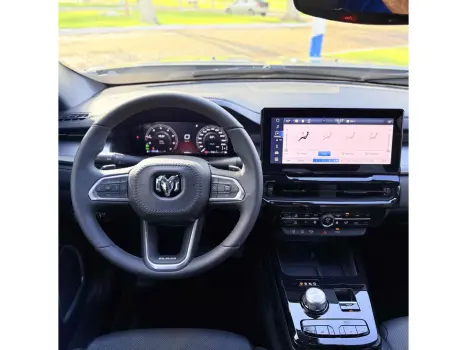 RAM Rampage 2.0 4P HURRICANE 4 TURBO LARAMIE 4X4 AUTOMTICO, Foto 13