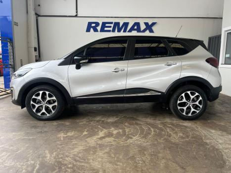 RENAULT Captur 1.3 16V 4P FLEX TCE ICONIC TURBO X-TRONIC AUTOM�TICO CVT, Foto 5