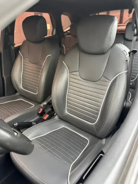 RENAULT Captur 2.0 16V 4P FLEX INTENSE AUTOM�TICO, Foto 6