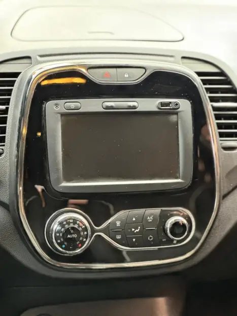 RENAULT Captur 2.0 16V 4P FLEX INTENSE AUTOM�TICO, Foto 9