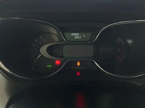 RENAULT Captur 2.0 16V 4P FLEX INTENSE AUTOMÁTICO, Foto 9