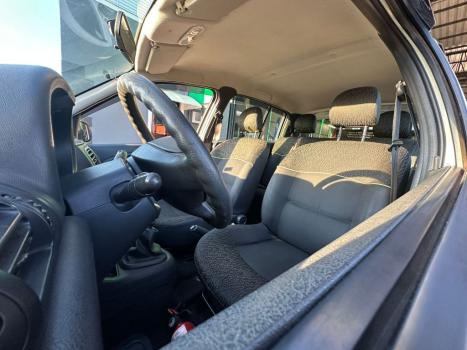 RENAULT Clio Hatch 1.0 16V 4P RL, Foto 15