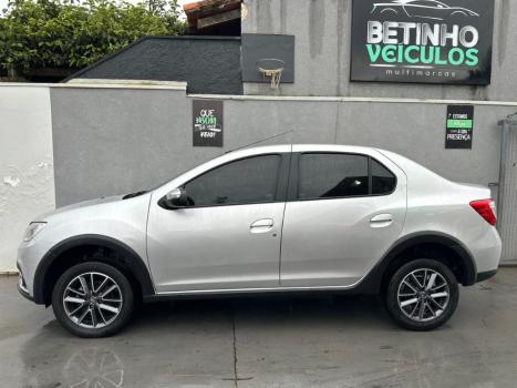 RENAULT Logan 1.6 16V 4P FLEX SCE INTENSE X-TRONIC AUTOM�TICO CVT, Foto 5