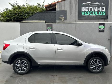 RENAULT Logan 1.6 16V 4P FLEX SCE INTENSE X-TRONIC AUTOM�TICO CVT, Foto 6