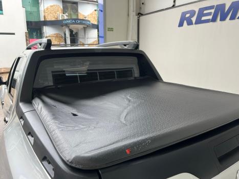 RENAULT Oroch 1.3 16V 4P INTENSE TURBO TCe AUTOM�TICO CVT, Foto 4