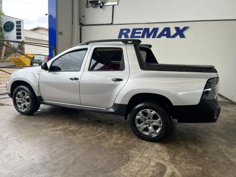 RENAULT Oroch 1.3 16V 4P INTENSE TURBO TCe AUTOM�TICO CVT, Foto 5