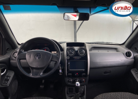 RENAULT Oroch 1.6 16V 4P FLEX EXPRESSION, Foto 8