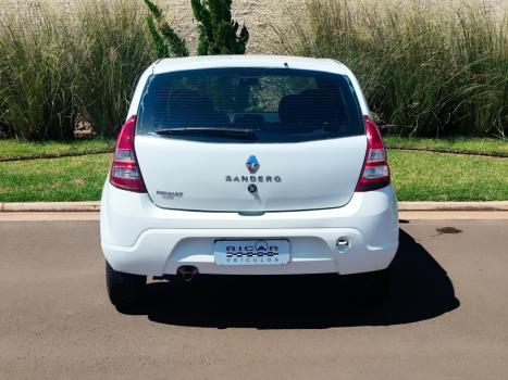 RENAULT Sandero 1.0 16V 4P FLEX EXPRESSION, Foto 5