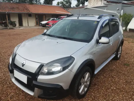 RENAULT Sandero 1.6 16V 4P FLEX STEPWAY AUTOMÁTICO, Foto 3 RENAULT Sandero 1.6 16V 4P FLEX STEPWAY AUTOMÁTICO, Foto 3