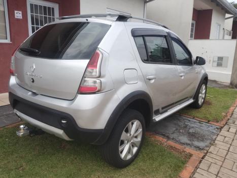RENAULT Sandero 1.6 16V 4P FLEX STEPWAY AUTOM�TICO, Foto 5