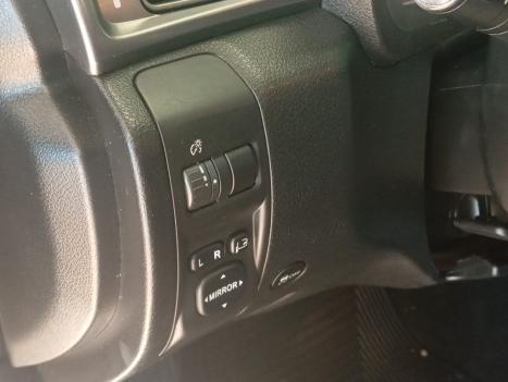 SUBARU Impreza Hatch 2.0 16V 4P 4X4, Foto 11