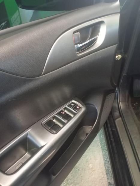 SUBARU Impreza Hatch 2.0 16V 4P 4X4, Foto 14