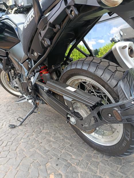 SUZUKI V-Strom DL 1000 XT , Foto 4
