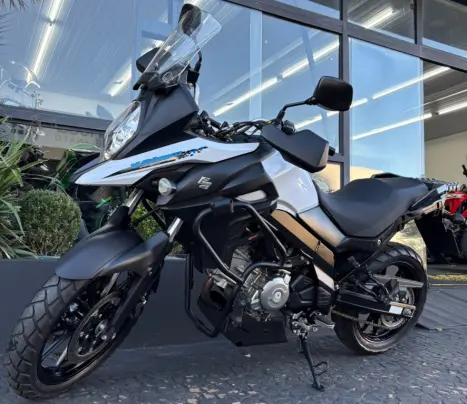 SUZUKI V-Strom DL 650 ABS, Foto 4