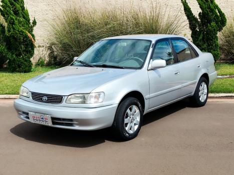 TOYOTA Corolla 1.8 16V 4P XEI, Foto 3