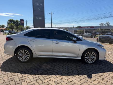 TOYOTA Corolla 2.0 16V 4P FLEX XEI DIRECT SHIFT AUTOM�TICO CVT, Foto 4