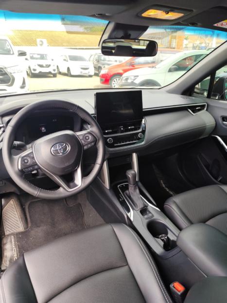 TOYOTA Corolla Cross 2.0 16V 4P FLEX VVT-IE XRE DIRECT SHIFT AUTOM�TICO CVT, Foto 4