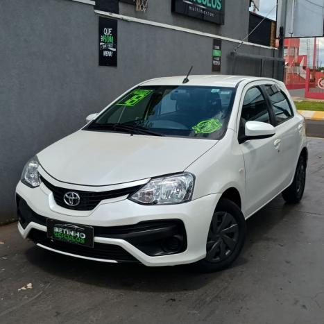 TOYOTA Etios Hatch 1.5 16V 4P FLEX XS AUTOMTICO, Foto 1