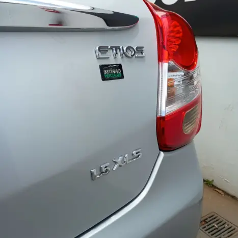 TOYOTA Etios Hatch 1.5 16V 4P FLEX XLS AUTOMTICO, Foto 9